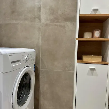 Knus Bij Station Alexander & Winkelcentrum Rotterdam